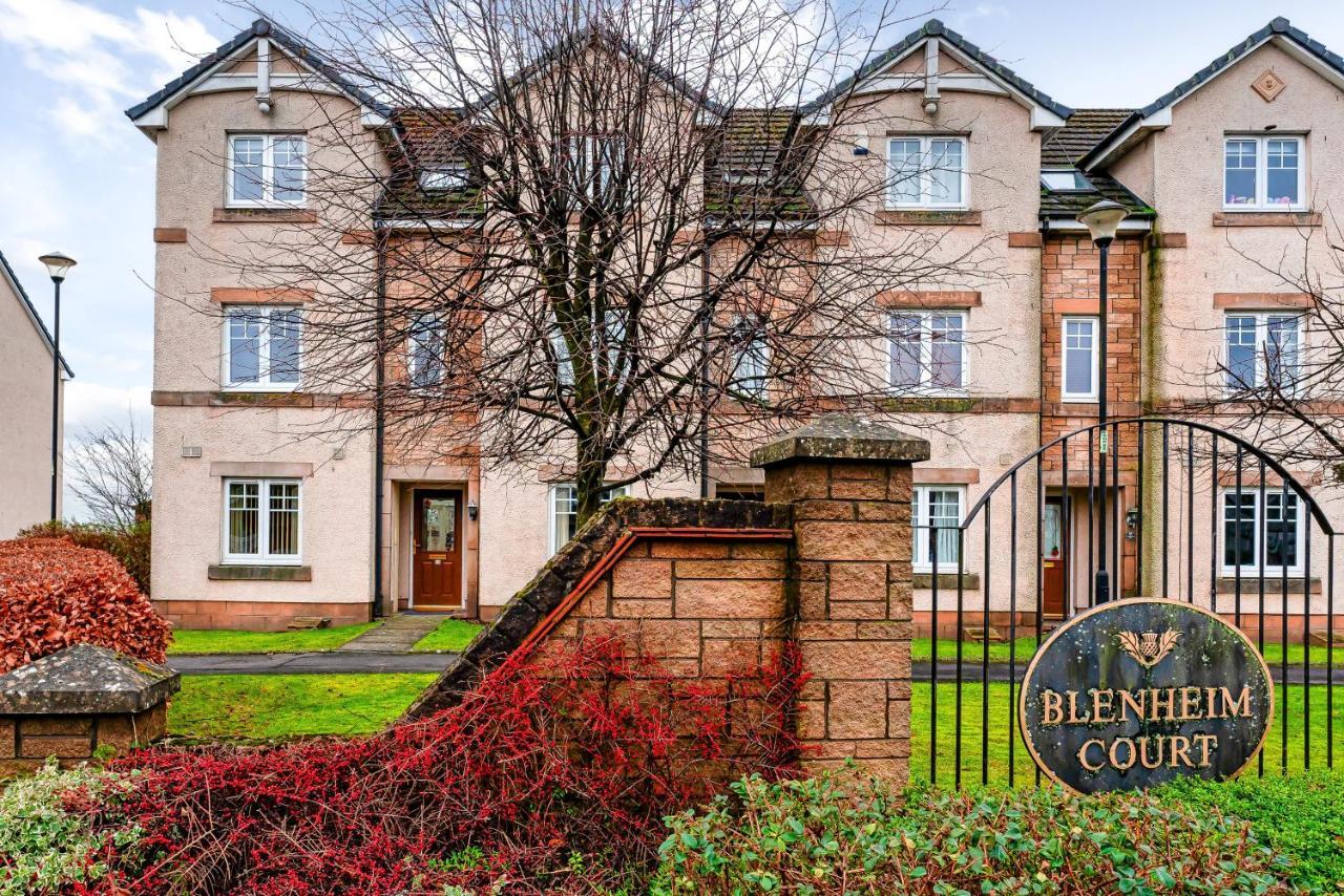 4 Bedroom Townhouse In Stirling Eksteriør billede
