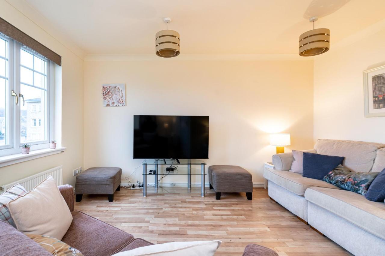 4 Bedroom Townhouse In Stirling Eksteriør billede