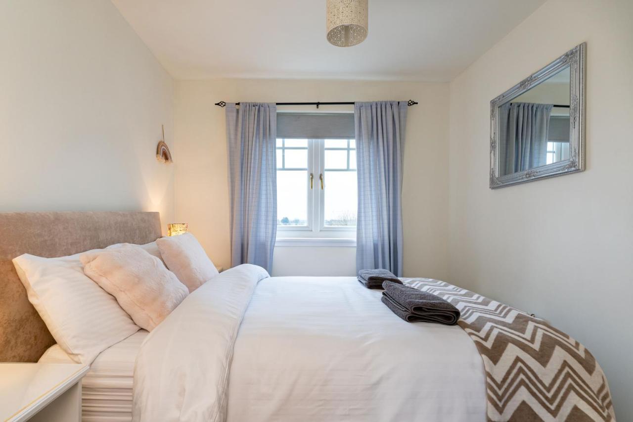 4 Bedroom Townhouse In Stirling Eksteriør billede